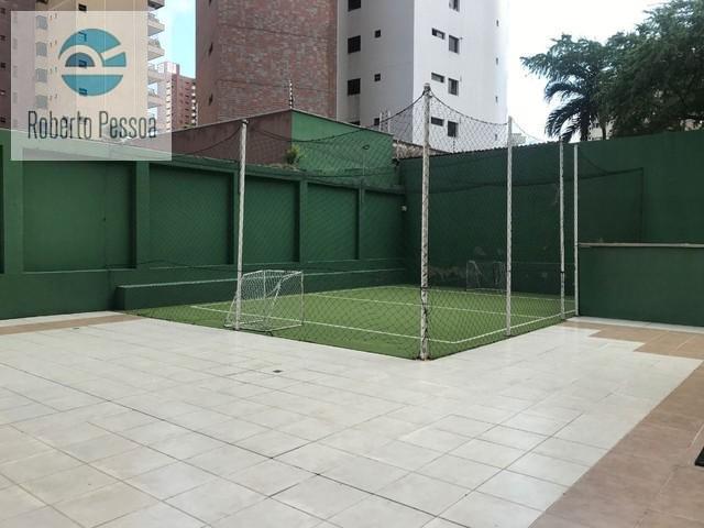 mini campo de futebol
