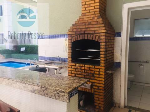 deck com churrasqueira