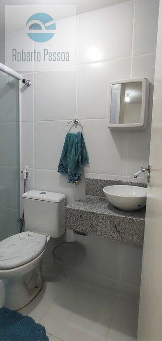 wc sute 01