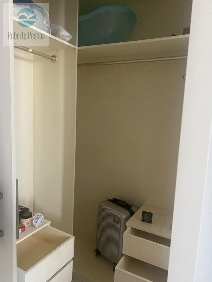 closet 02