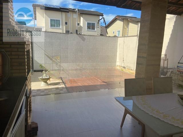 deck com churrasqueira privativo