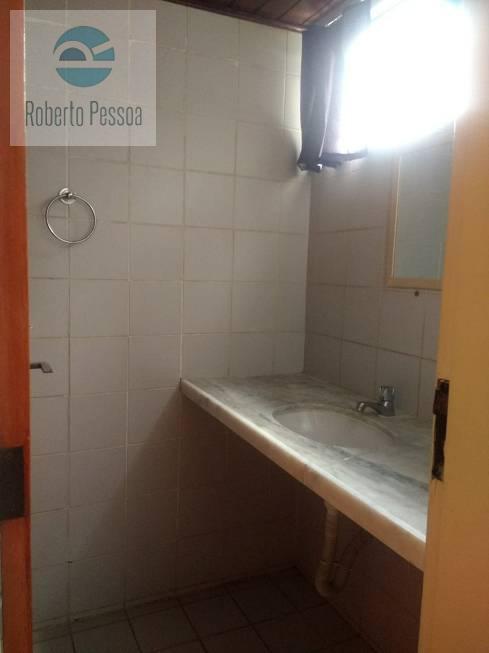 wc sute 03