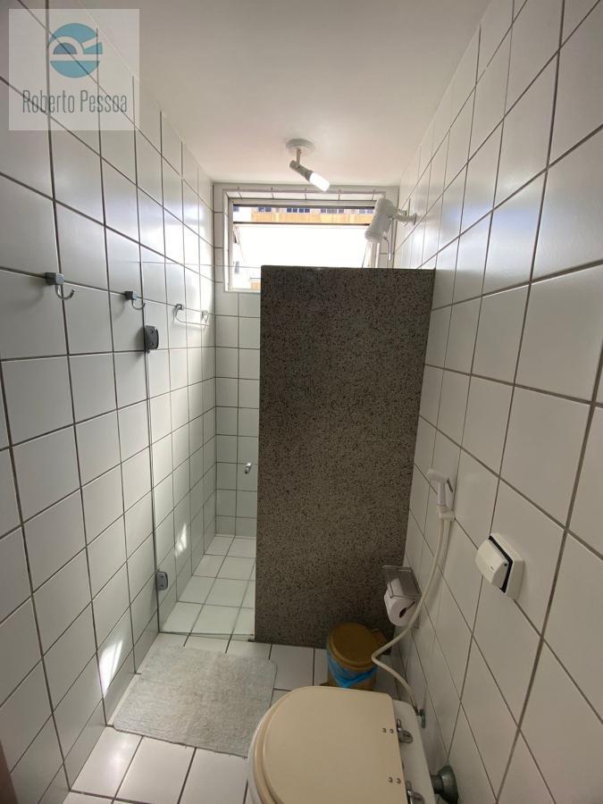 wc sute 03