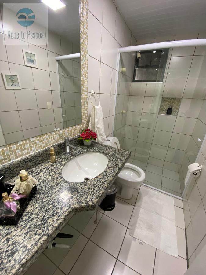 wc sute 02