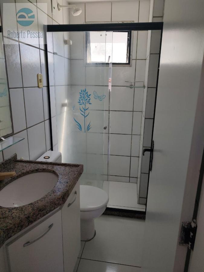 wc sute 02
