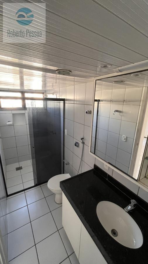 wc sute 02
