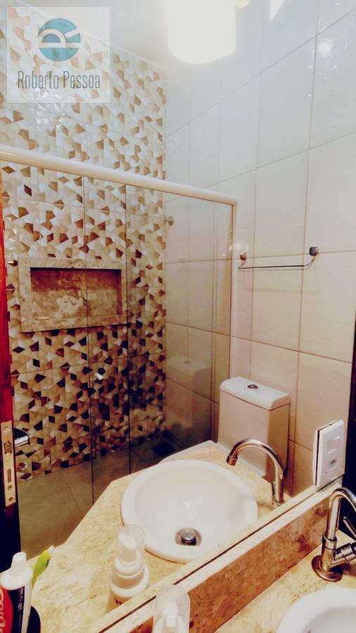 wc sute 02