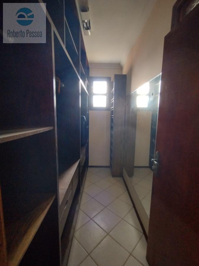 closet sute 02