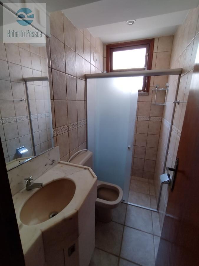 wc sute 02