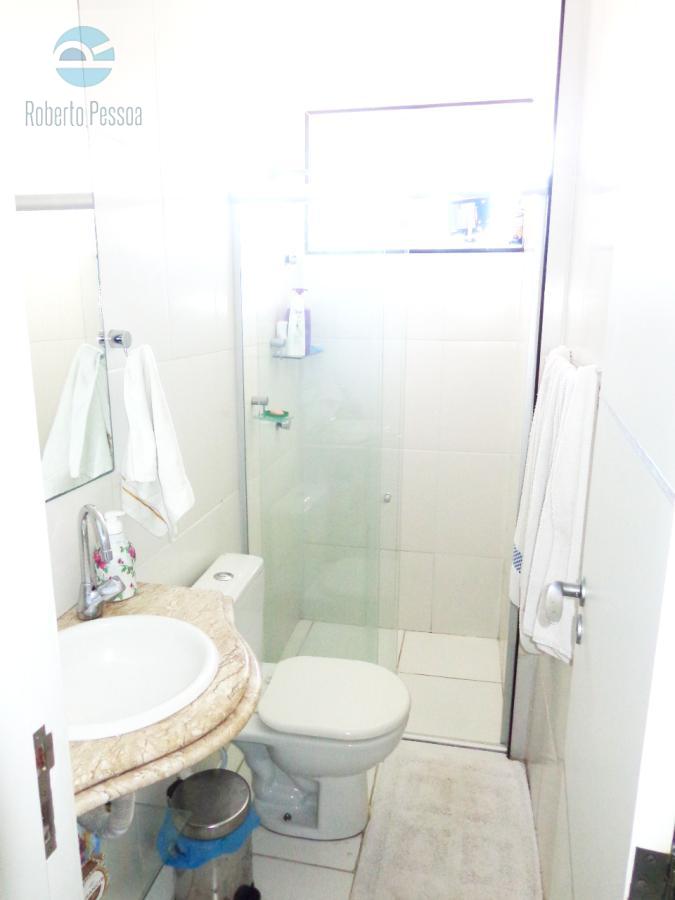 wc sute 02