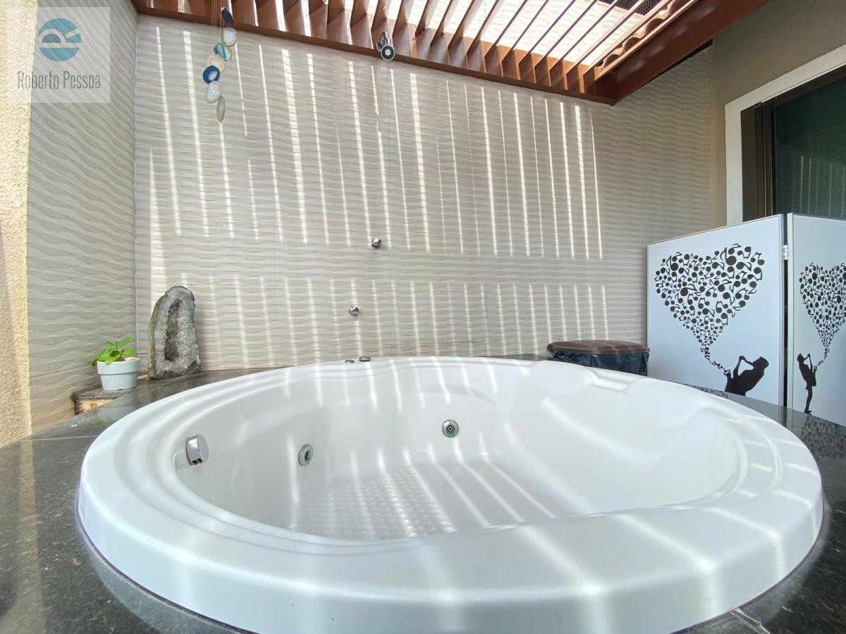 SPA com hidromassagem