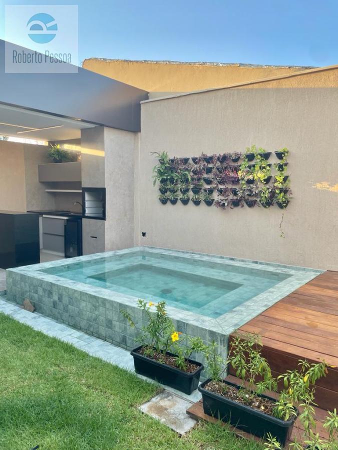 jacuzzi