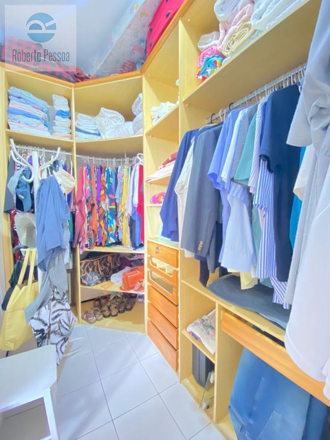 closet sute master
