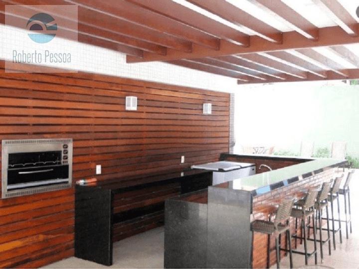 deck com churrasqueira