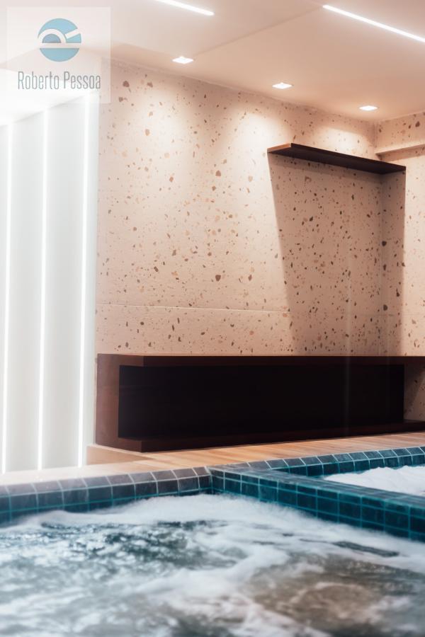SPA com hidromassagem