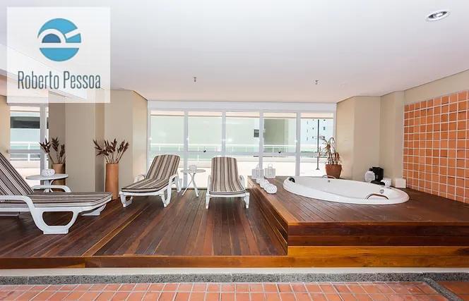 SPA com hidromassagem