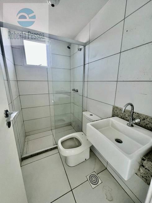 wc sute 02