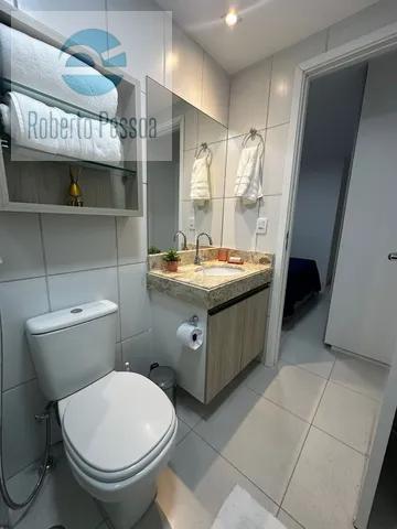 wc sute 02