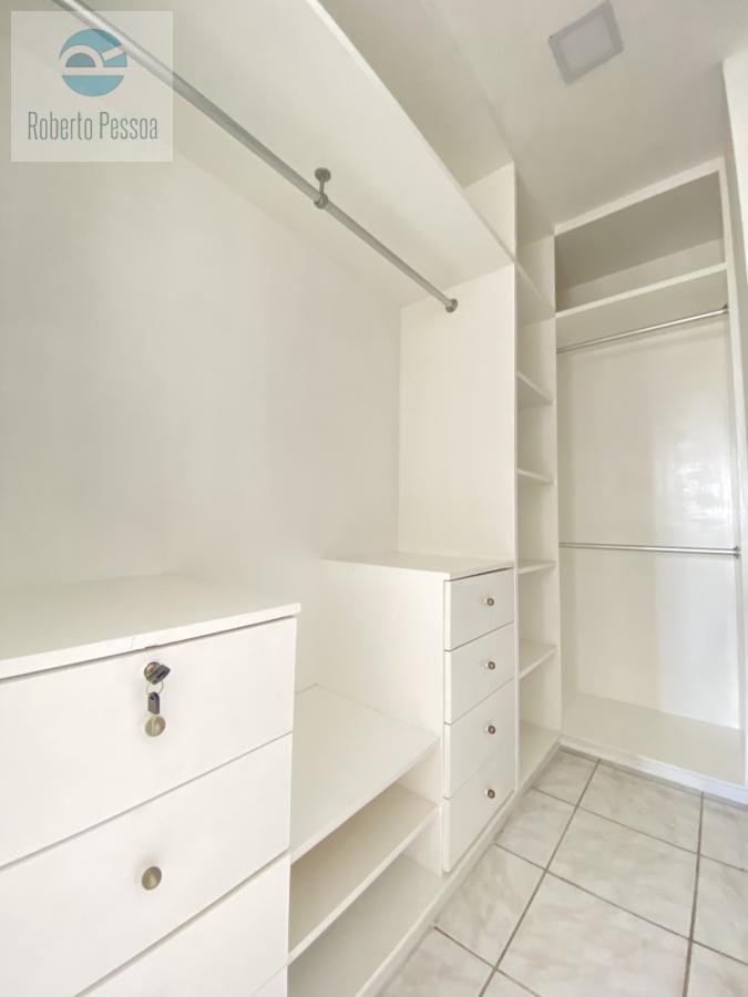 closet sute master