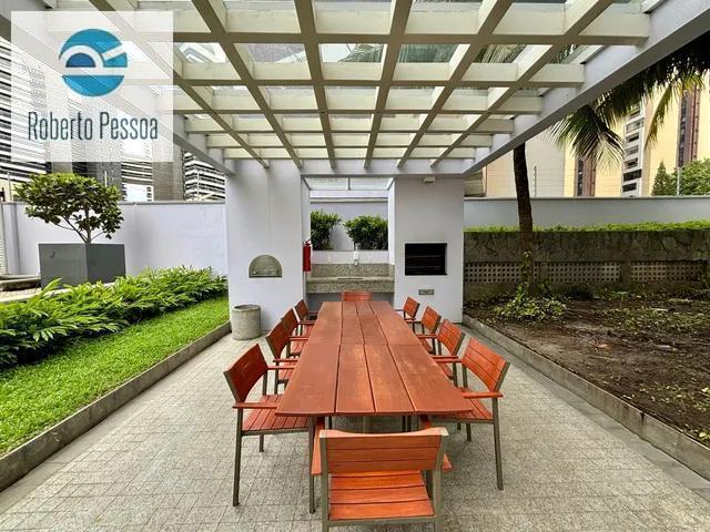deck com churrasqueira