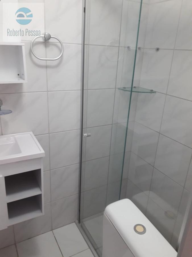 wc sute 03