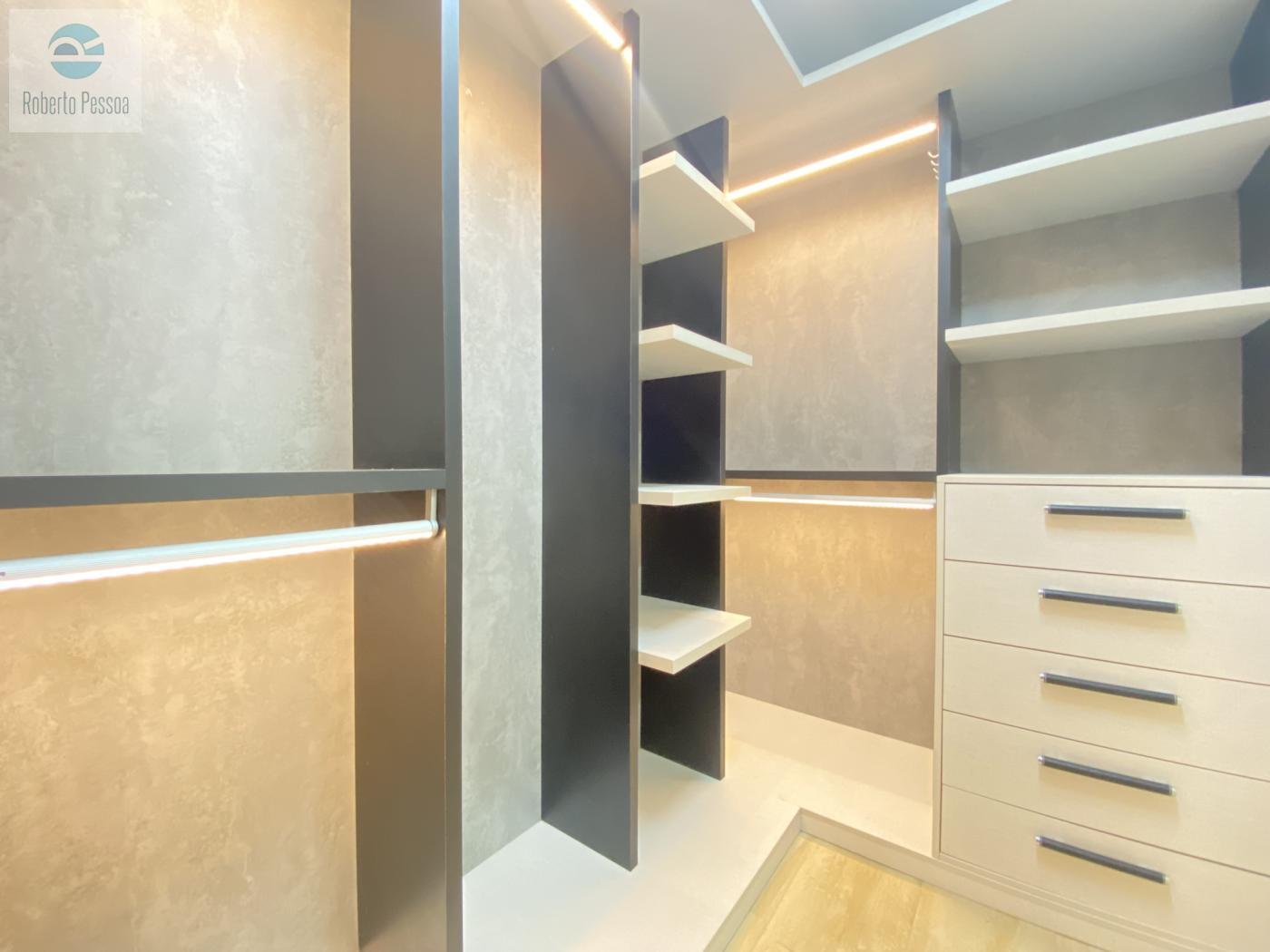 closet sute master