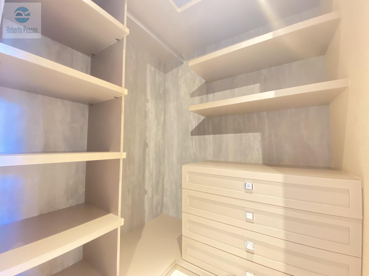 closet sute 03