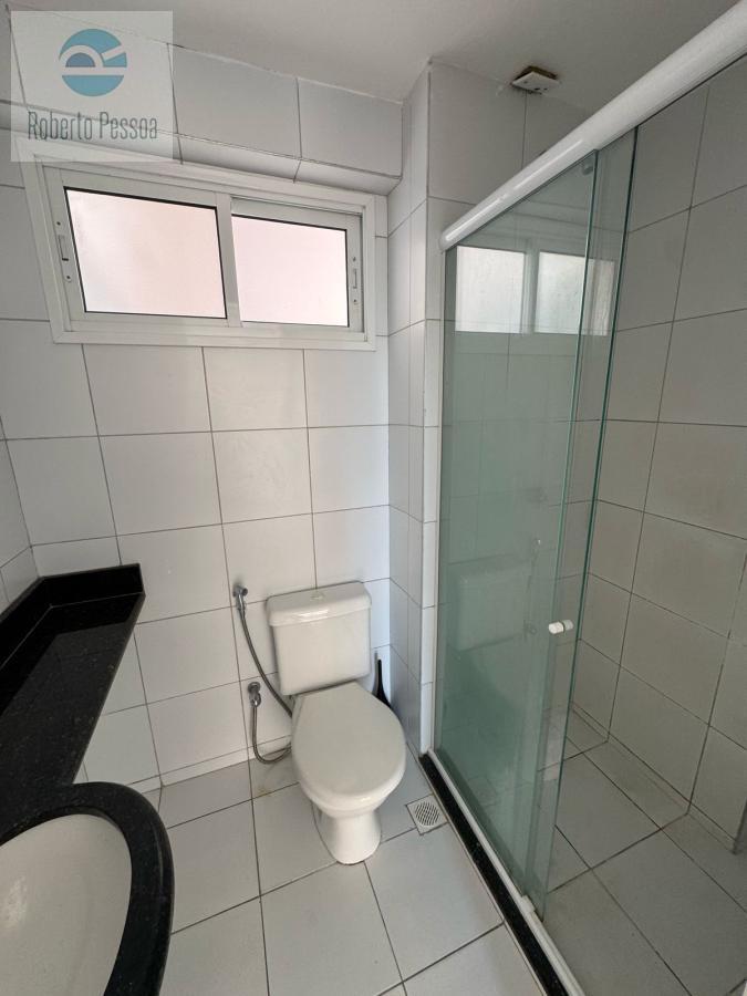 wc sute 02