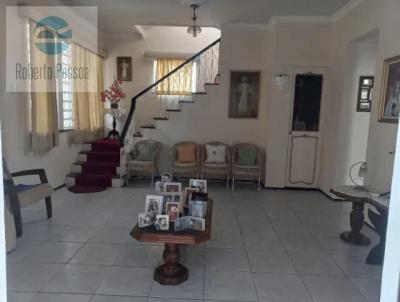 Casa para Venda, em Fortaleza, bairro Ftima, 5 dormitrios, 3 banheiros, 1 sute, 5 vagas